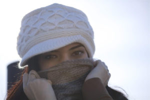 woman-hat-scarf