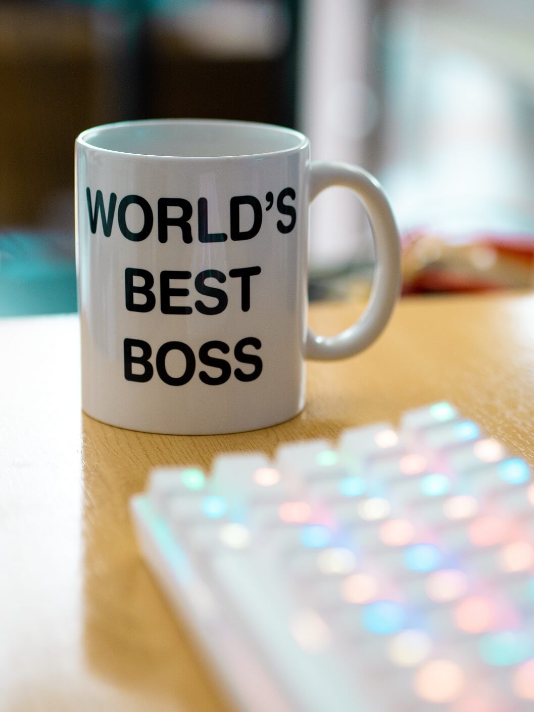 coffee cup that says worlds best boss