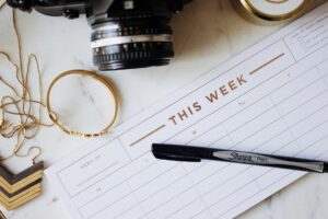 weekly planner to show how to overcome limiting beliefs by prioritizing